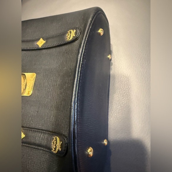 Authentic MCM Vintage Black Leather Tote Bag – Gold Logo Hardware, Classic - Picture 16 of 16
